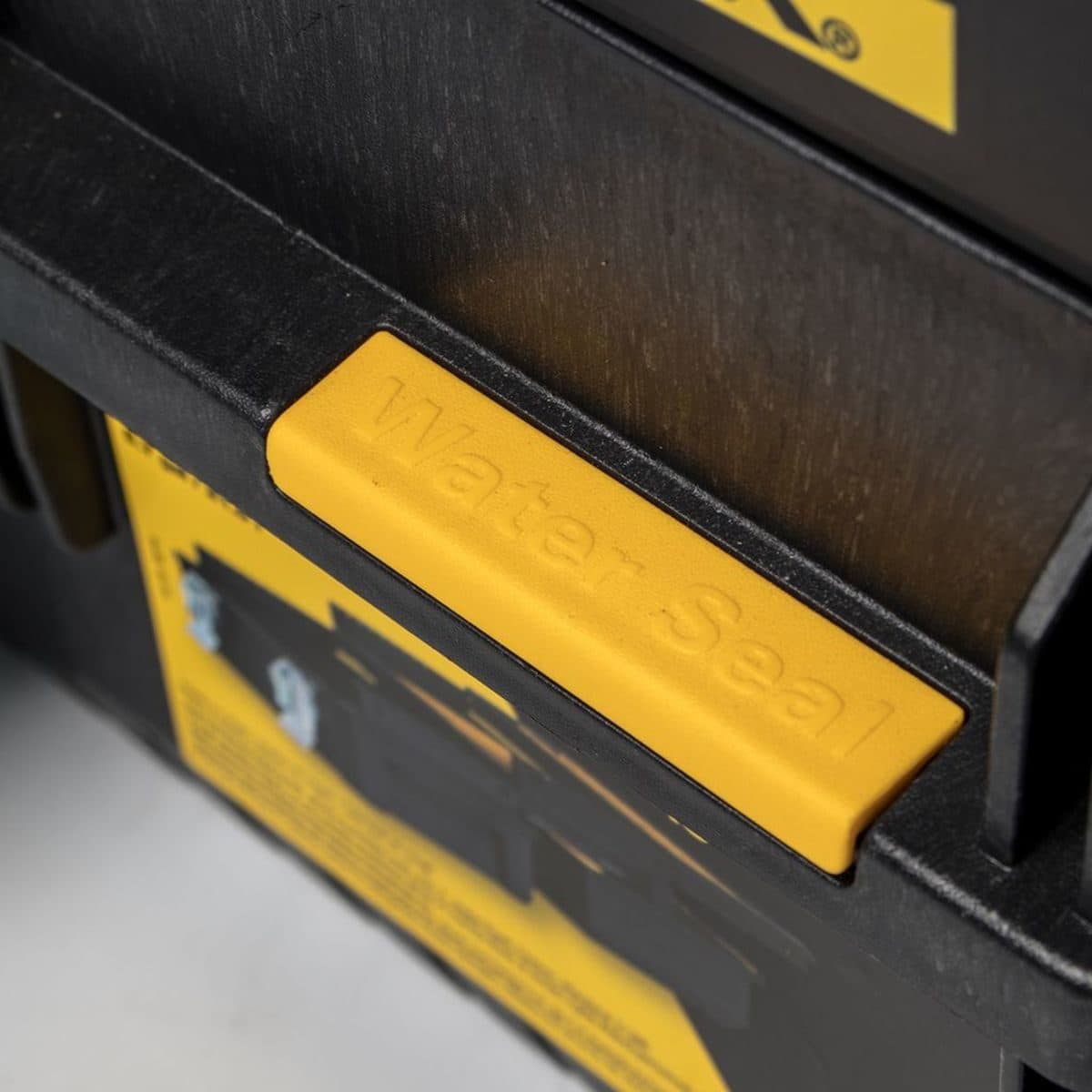 71-219 กล่องเครื่องมือถาด2ชั้น กันน้ำ18"