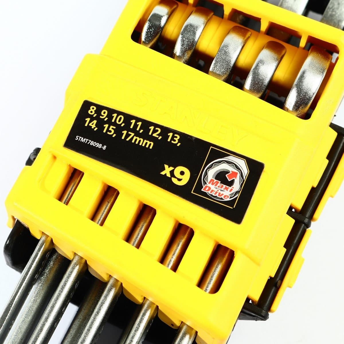 ชุดประแจแหวนข้างปากตาย 9 ชิ้น แบบแขวน สแตนเล่ย์ (STANLEY) รุ่น CWB ขนาด 8-17 มม. ในชุดประกอบไปด้วยเบอร์ 8,9,10,11,12,13,14,15,17 มม. วัสดุทำ