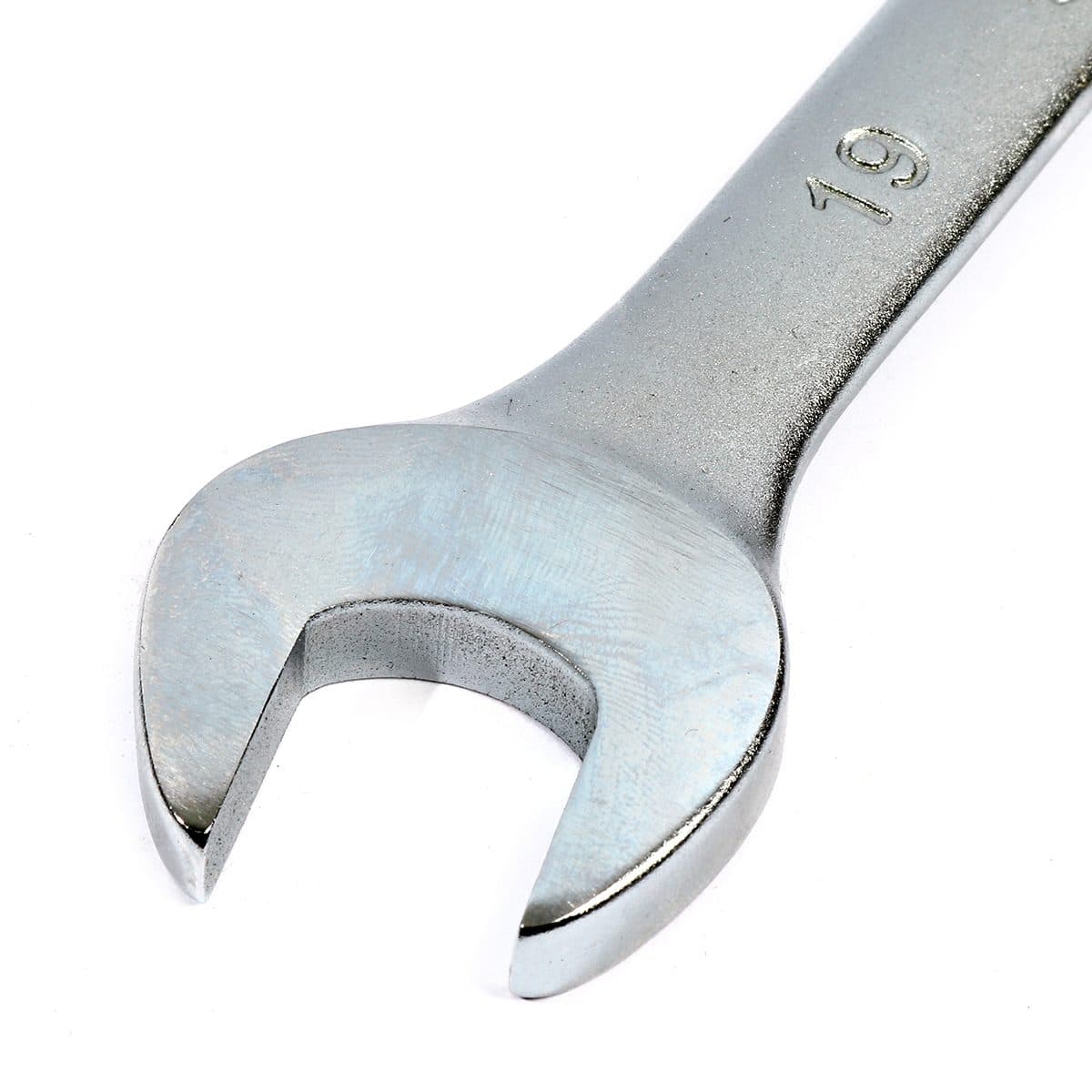 ประแจแหวนข้างปากตาย 80-233 สแตนเล่ย์ (STANLEY) รุ่น CWB ขนาด 19 มม. วัสดุทำจาก เหล็กกล้าคาร์บอน ผ่านการทดสอบตามมาตรฐาน ANSI, ISO &amp; DIN ผ