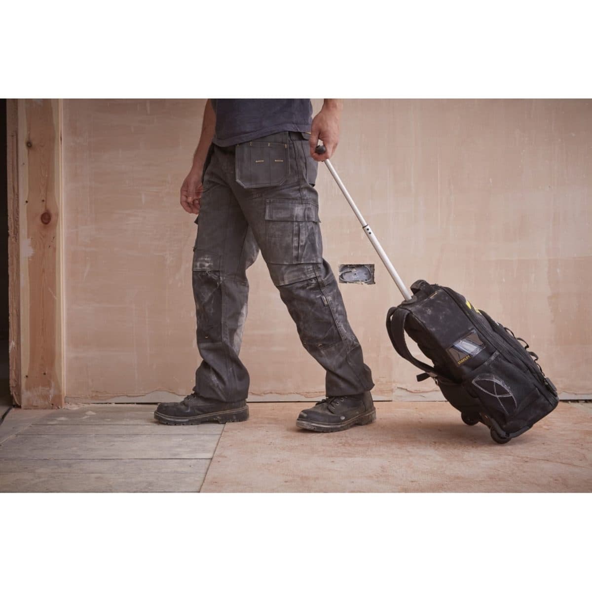 STANLEY กระเป๋าเป้รถเข็น ขนาด 38x18x46 ซม. (สแตนเล่ย์)