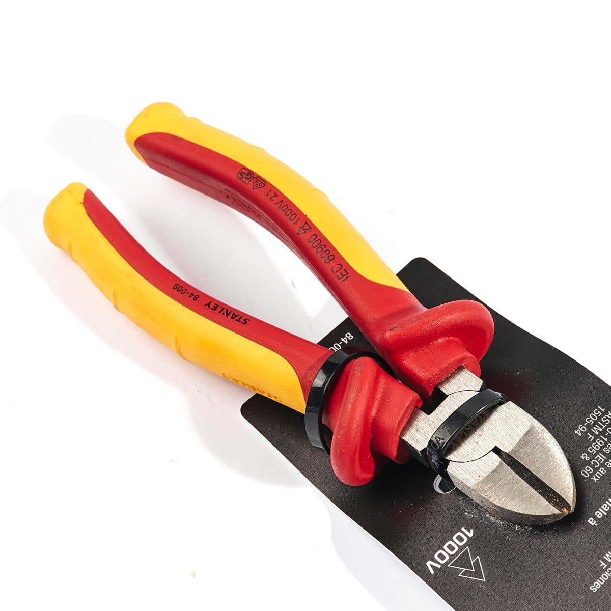 84-009 คีมตัดปากเฉียง หุ้มฉนวน 160มม.