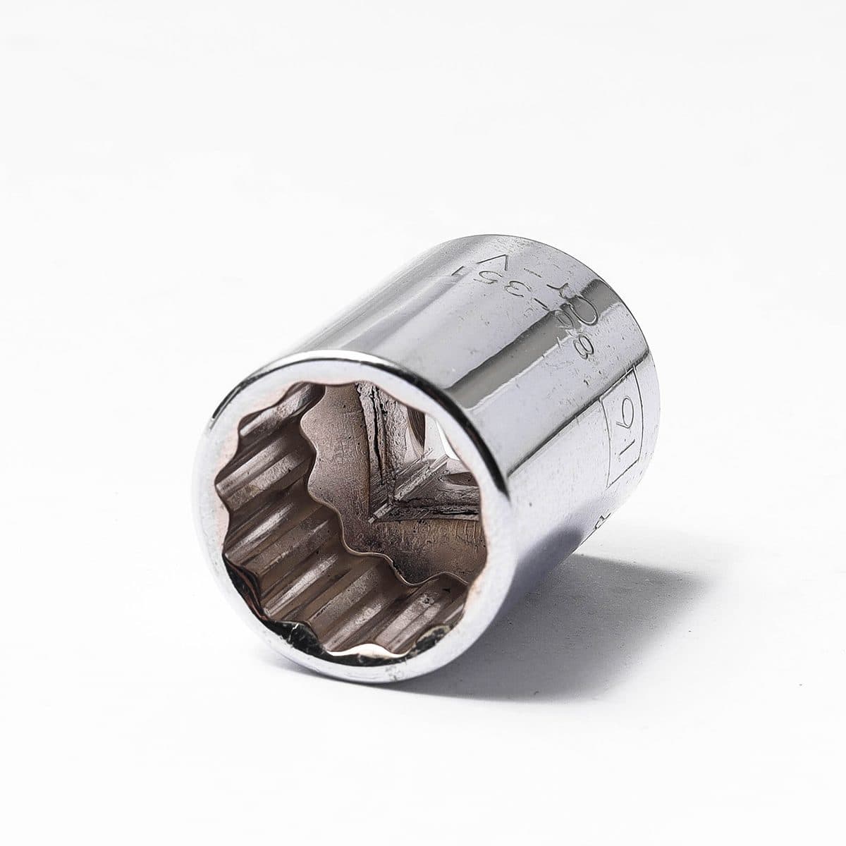 86-351 ลูกบ็อกสั้น 12 เหลี่ยม3/8"เบอร์16