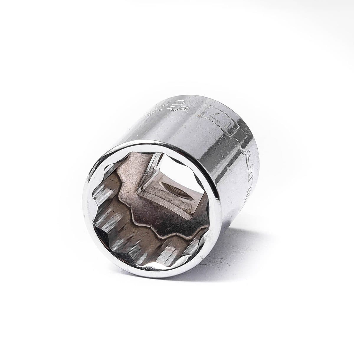 86-352 ลูกบ็อกสั้น 12 เหลี่ยม3/8"เบอร์17