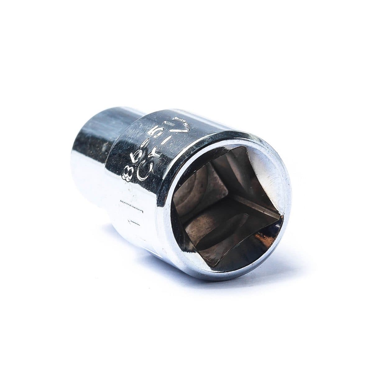 86-511 ลูกบ็อกสั้น 6 เหลี่ยม 1/2"เบอร์11