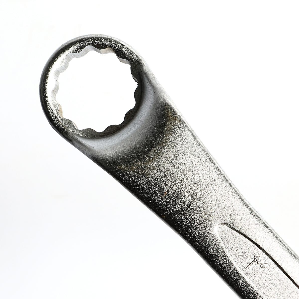 87-696 ประแจแหวนเยื้อง 75 องศา 1"X1-1/8"