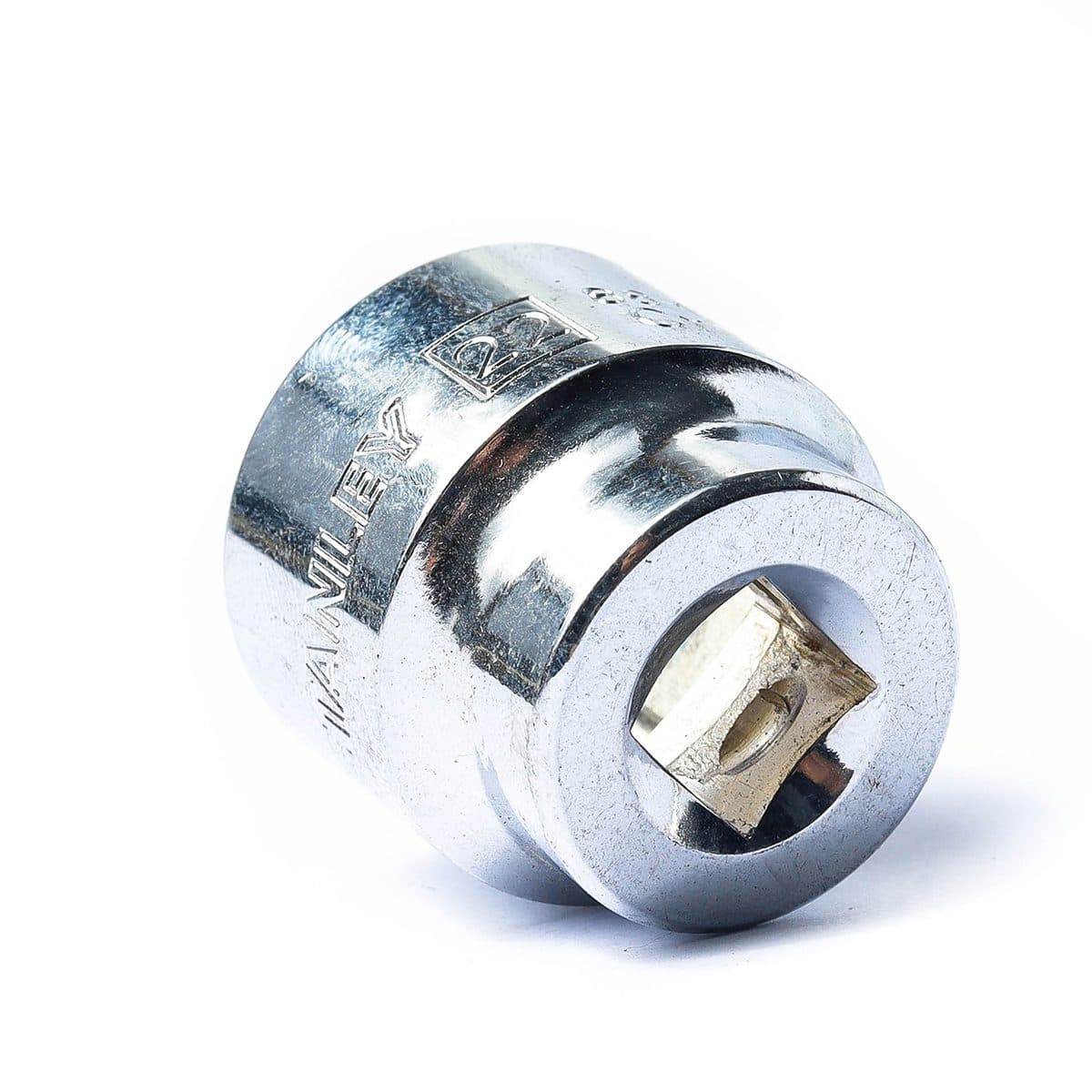 88-135 ลูกบ็อกสั้น 6 เหลี่ยม 3/8"เบอร์22