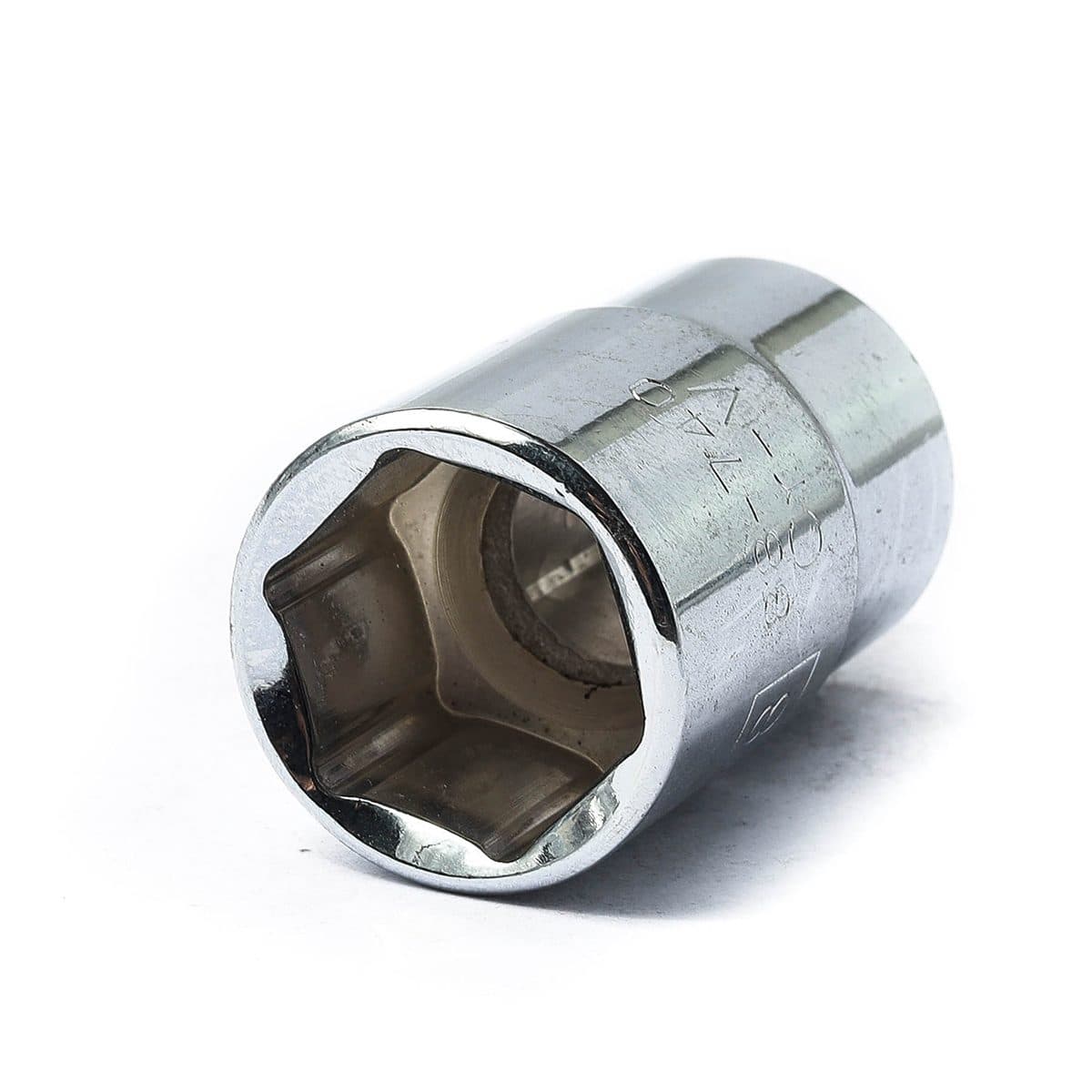 88-740 ลูกบ็อกสั้น 6 เหลี่ยม 1/2"เบอร์18