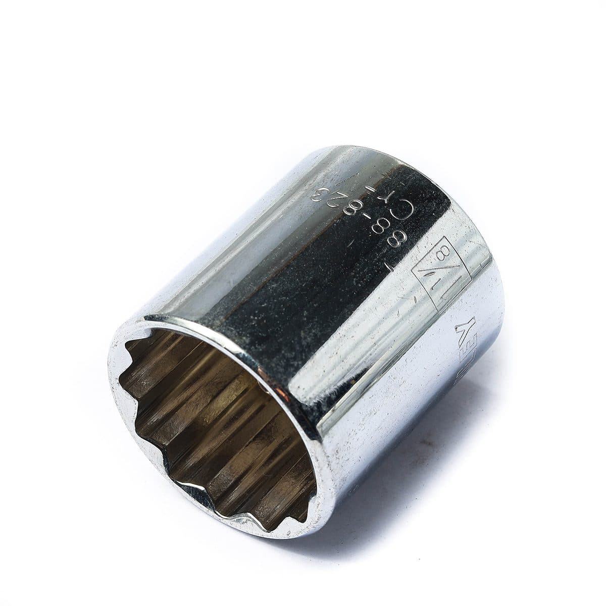 88-823 ลูกบ็อกสั้น12เหลี่ยม1/2" 1-1/8"