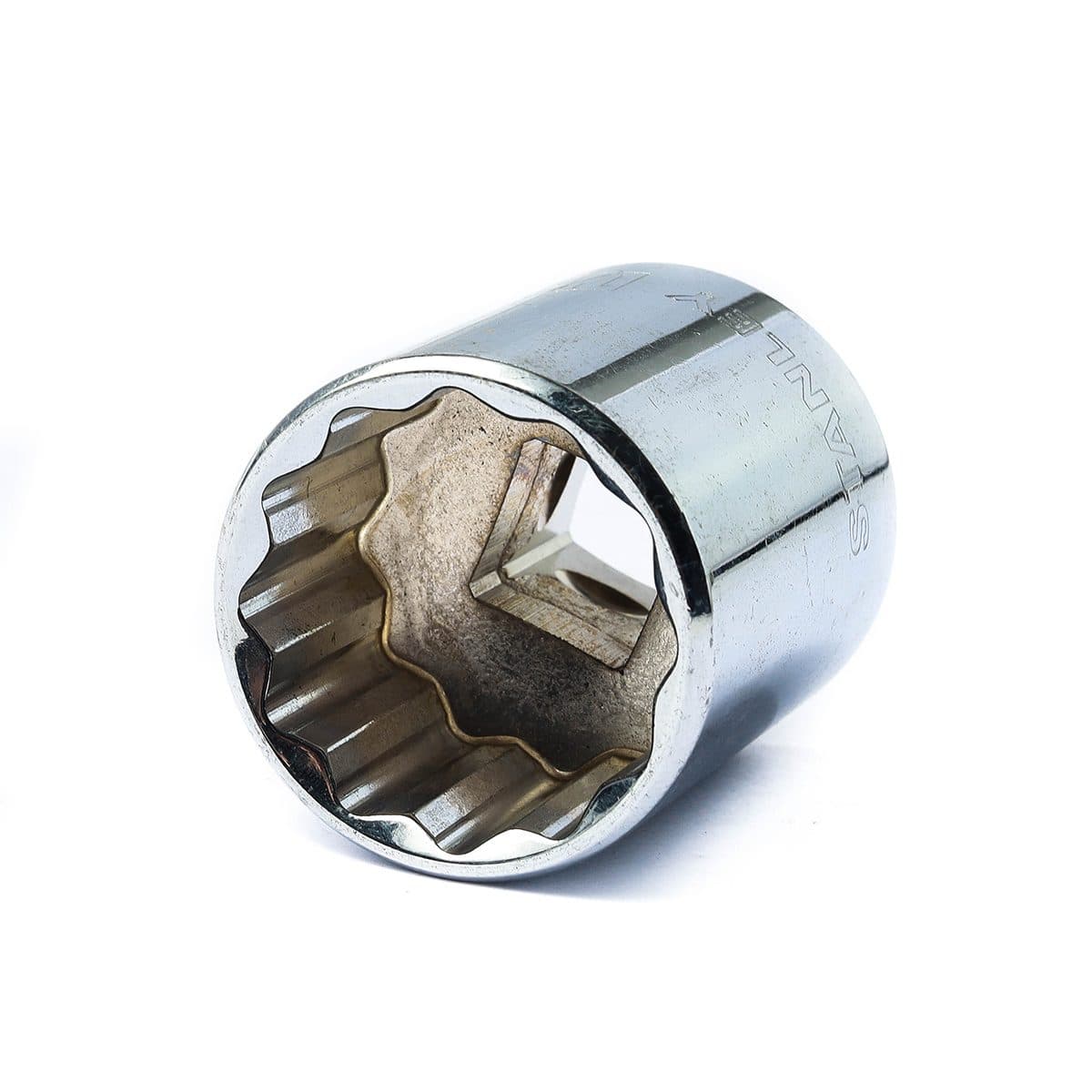 88-823 ลูกบ็อกสั้น12เหลี่ยม1/2" 1-1/8"