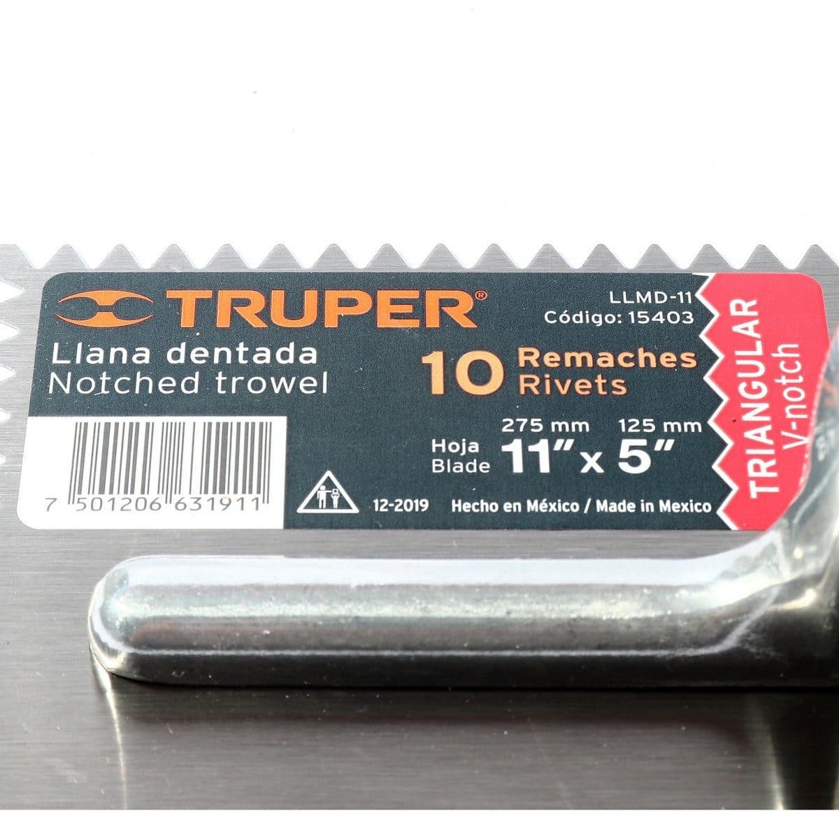 เกียงเหล็กฉาบปูน ร่องตัววี ทรูเปอร์ (TRUPER) รุ่น 15403 ขนาด 11นิ้ว x 15 นิ้ว ใบมีดทำจากเหล็ก ขอบฟันสามเหลี่ยม