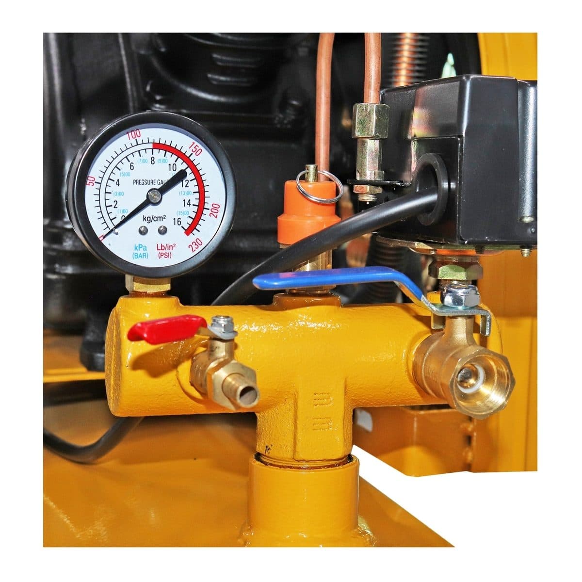 VALU ปั๊มลมสายพาน 2 หัว มอเตอร์ 3 แรงม้า (2200 วัตต์) ถัง 150 ลิตร รุ่น 2065-150N ไฟ 1 เฟส ความเร็วรอบ 2,850 รอบ/นาที แรงดันลม 8 บาร์ ปริมาณ