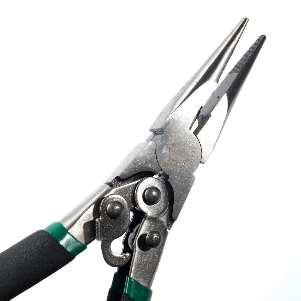 W107K คีมปากแหลม 7" มีสปริง ด้ามดำ