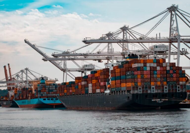 Shipping Sector เป็นกังวลมากขึ้นกับอุปสงค์การค้าโลก